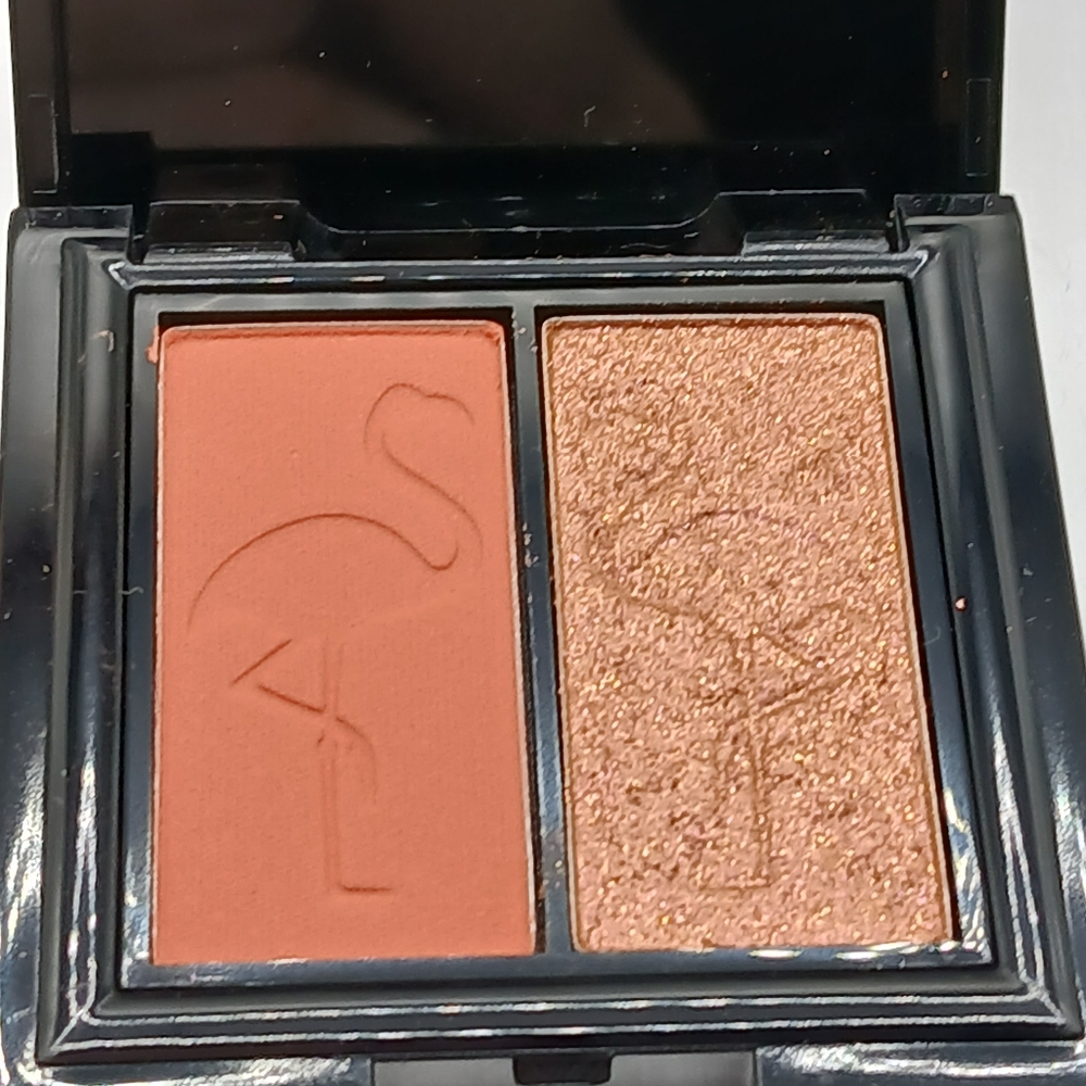 5 For $25 Item🌸 Shaina B. Miami Eyeshadow Duo B.free - Picture 3 of 4